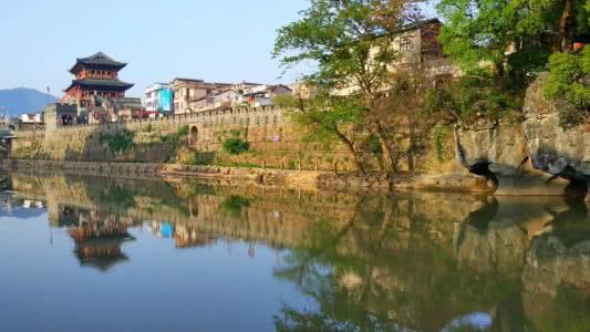 国米vs卡利亚里:卢卡库搭档桑切斯首发【IM电竞官网】(图1) IM电竞官网